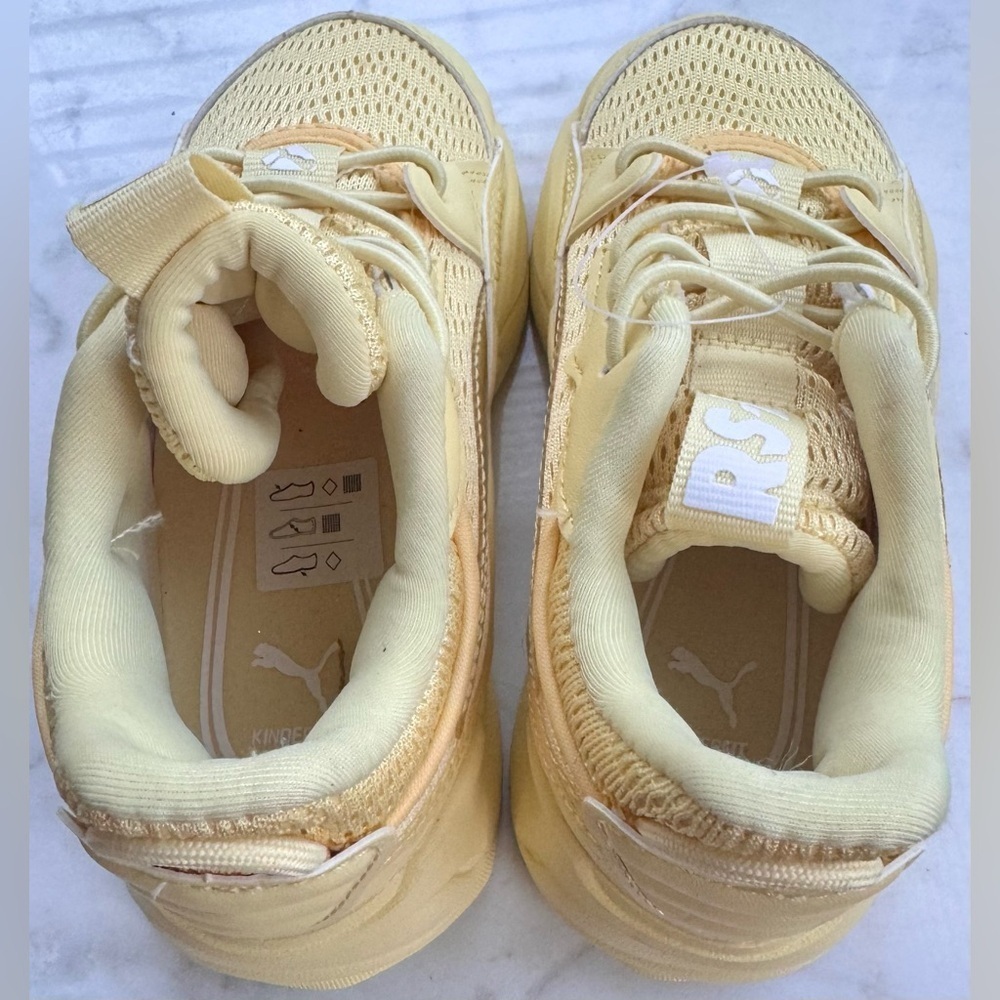 Puma Shoes - Picture 3 of 6